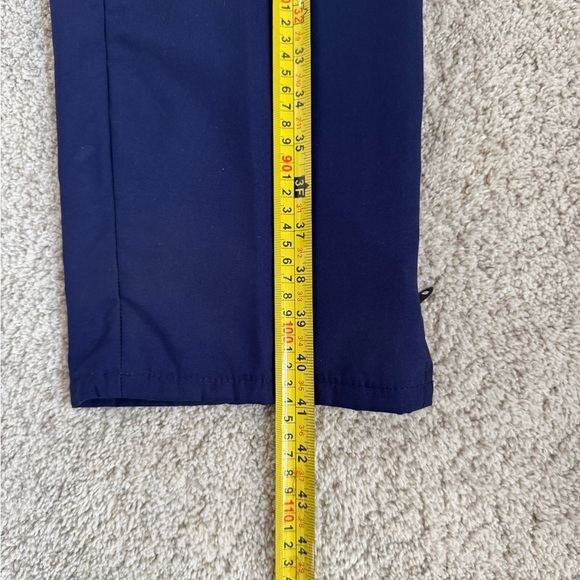 Forrester’s Women’s Gore-Tex Purple Plaid Golf Windbreaker Set - Picture 10 of 12